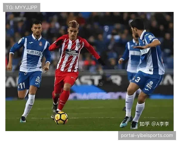 费耶诺德客场遭遇防守困境,全场零射正 费耶诺德客场遭遇防守困境,全场零射正