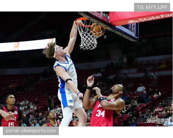 公牛主场击败雄鹿,吉迪武切维奇内外连线效果显著 公牛主场击败雄鹿,吉迪武切维奇内外连线效果显著