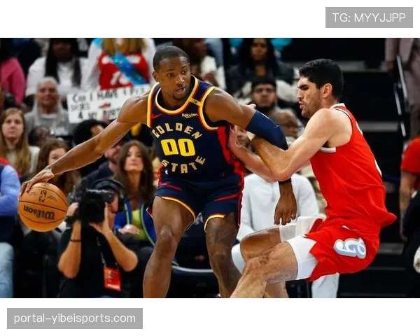 暂无相关法制事件，焦点仍集中于赛场战术演进与联赛内部讨论